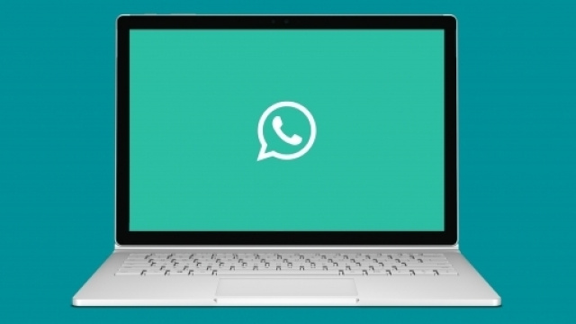 WhatsApp, ecco l'aggiornamento che coinvolger&agrave; le versioni Desktop e Web