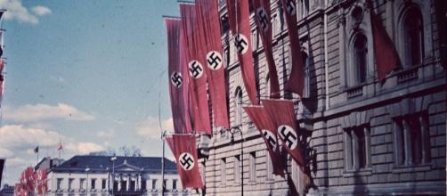 The swastika ruled in Hitler's Germany. [Image via Pixabay]