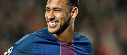 Cette décision de Neymar qui arrange sa venue au PSG ! - planetemercato.fr