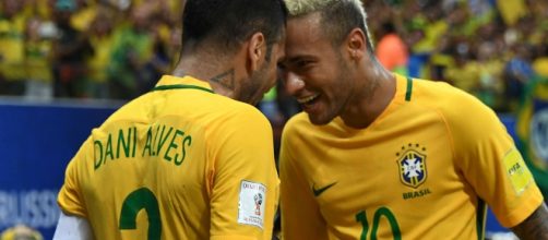Neymar et Alvès se sont bien moqués du Barça pour rejoindre le PSG (Crédits - DR)