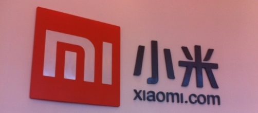 Xiaomi logo sign - Jon Russell (Flickr)