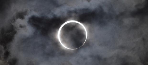 Twitter has partnered with The Weather Channel to live stream the Great American Eclipse/Photo via Takeshi Kuboki, Flickr Twitter has partnered with The Weather Channel to live stream the Great American Eclipse/Photo via Takeshi Kuboki, Flickr