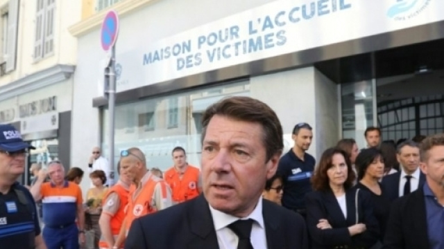 Nice est solidaire de Barcelone