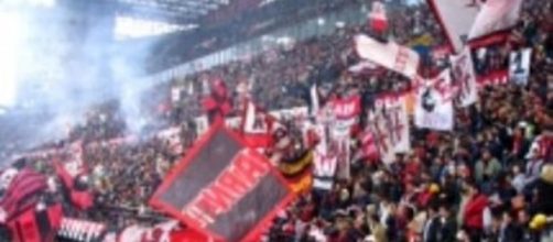 Milan-Craiova, in campo i rossoneri
