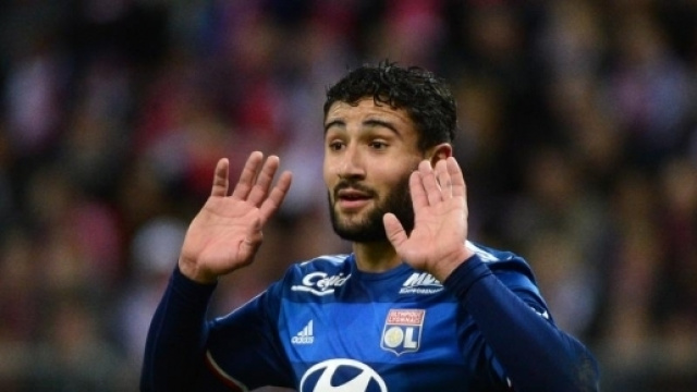 Foot OL - OL : Nabil Fekir et Lyon au bord du clash avant le ... - foot01.com