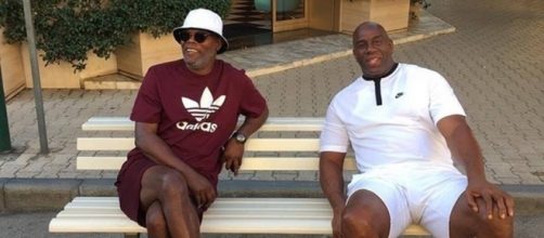 Samuel Jackson e Magic Johnson sulla panchina di Forte dei Marmi