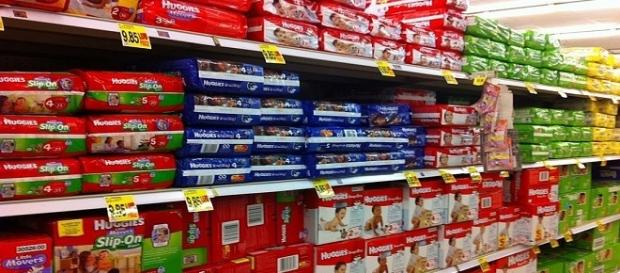 Diapers on display in a supermarket / Photo via ParentingPatch , Wikimedia Commons Diapers on display in a supermarket / Photo via ParentingPatch , Wikimedia Commons