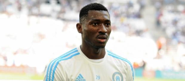Zambo Anguissa dézingué sur Twitter (image via lebledparle.com) Zambo Anguissa dézingué sur Twitter (image via lebledparle.com)
