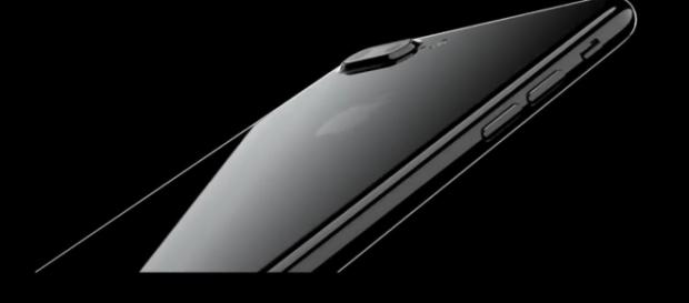 Image via Apple/YouTube screenshot Image via Apple/YouTube screenshot