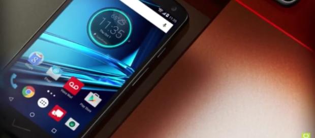Moto Z Image via Wochit Tech/YouTube screenshot Moto Z Image via Wochit Tech/YouTube screenshot