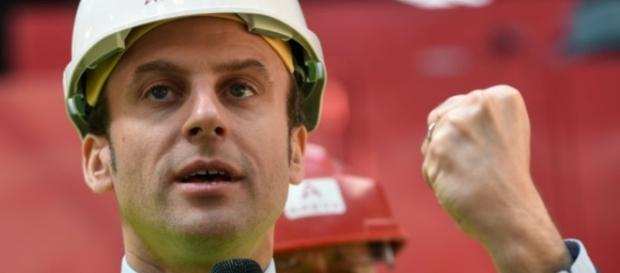 Macron dans le champ social qui est forcément violent politiquement Macron dans le champ social qui est forcément violent politiquement