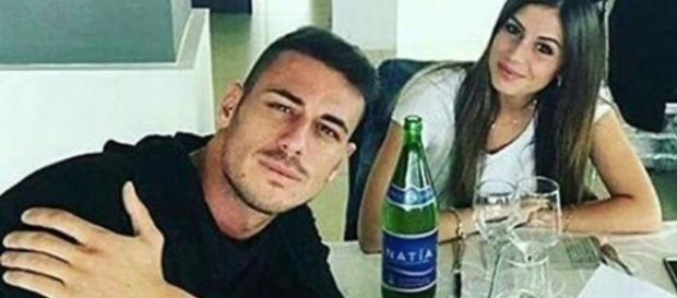 Mattia e Giulia hanno dichiarato di essere amici e nulla di più. Mattia e Giulia hanno dichiarato di essere amici e nulla di più.