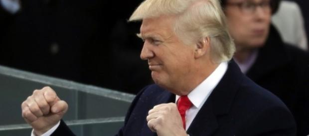 Quand Donald Trump prend 38 jours de vacances de plus que Barack Obama - rtl.fr Quand Donald Trump prend 38 jours de vacances de plus que Barack Obama - rtl.fr