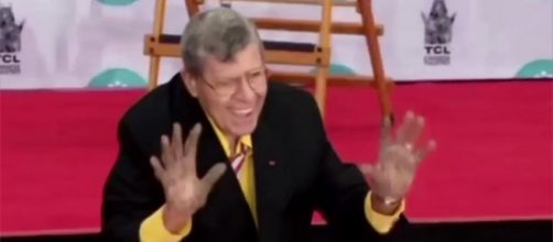 Iconic comedian Jerry Lewis passed away August 20, 2017 at the age of 91. / from 'YouTube' screen grab