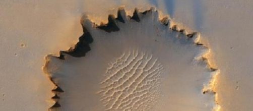 New climate model suggests turbulent snowstorms on Mars at night [Image: Pixabay]