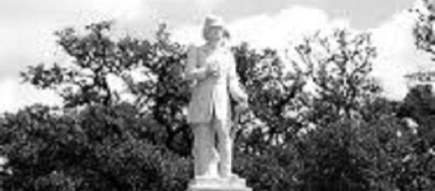Dick Dowling statue (Patrick Feller flickr) Dick Dowling statue (Patrick Feller flickr)