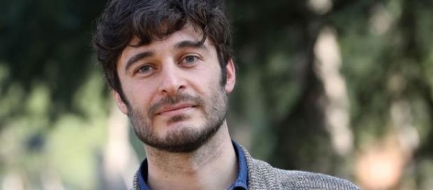Lino Guanciale: «Sono un boy scout anarchico» - gioia.it Lino Guanciale: «Sono un boy scout anarchico» - gioia.it