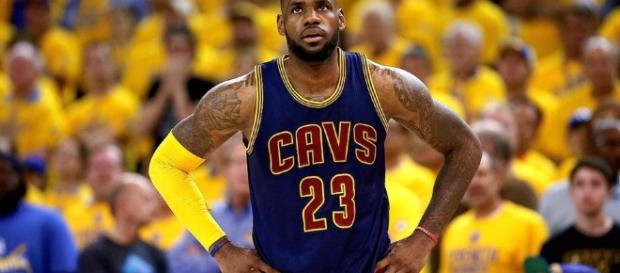 Parece que LeBron James va a dejar los Cleveland Cavaliers una vez más. Parece que LeBron James va a dejar los Cleveland Cavaliers una vez más.