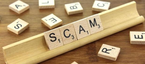 Synonyms of Scam CC BY-SA 3.0 Nick Youngson credits:thebluediamondgallery.com http://www.thebluediamondgallery.com/wooden-tile/s/scam.html Synonyms of Scam CC BY-SA 3.0 Nick Youngson credits:thebluediamondgallery.com http://www.thebluediamondgallery.com/wooden-tile/s/scam.html