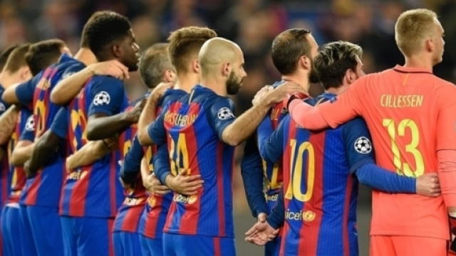 Le Barça a rendu hommage aux victimes de l'attentat