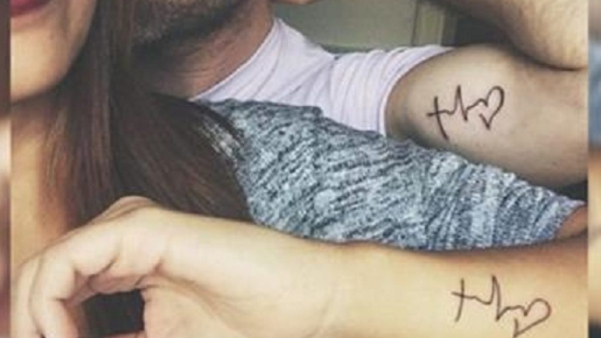 Fotos e ideias de tatuagens para casal para você se inspirar