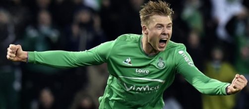 L'attaccante del Saint-Etienne, Alexander Tøft Søderlund