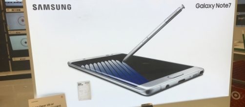 Samsung accidentally leaks Galaxy Note 8 before launch / Photo via Mike Mozart, Flickr