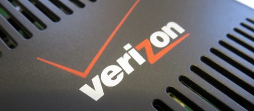 Verizon logo by Rob Pegoraro on flickr