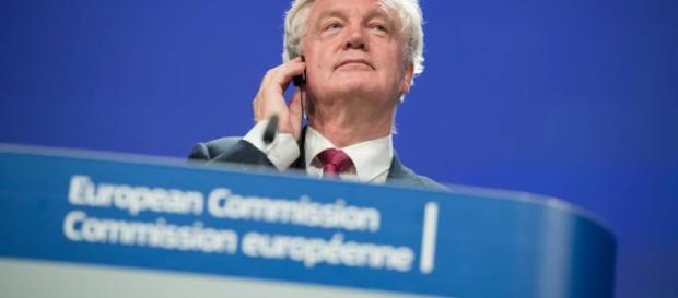 Brexit secretary David Davis not yet successful in Brexit negotiations -Image - EU | YouTube Brexit secretary David Davis not yet successful in Brexit negotiations -Image - EU | YouTube