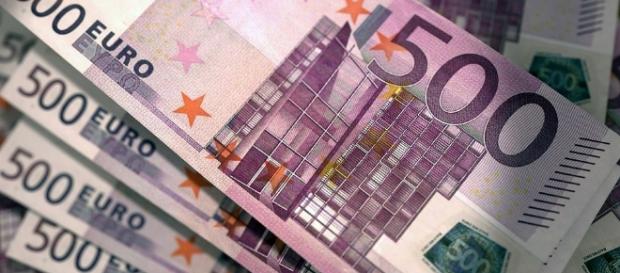 Euro, Notes - Free images on Pixabay - pixabay.com Euro, Notes - Free images on Pixabay - pixabay.com
