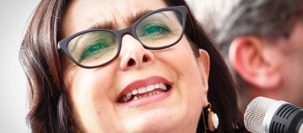 La lotta alla Boldrini è impari. La lotta alla Boldrini è impari.