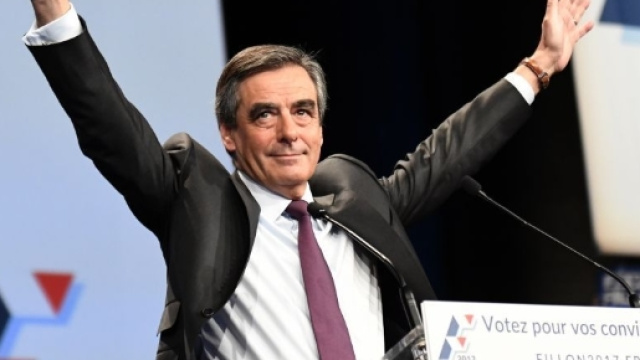 Fran&ccedil;ois Fillon dit aurevoir &agrave; la politique