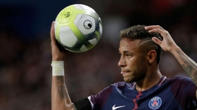 Le Barça porte plainte contre Neymar, le PSG répond !