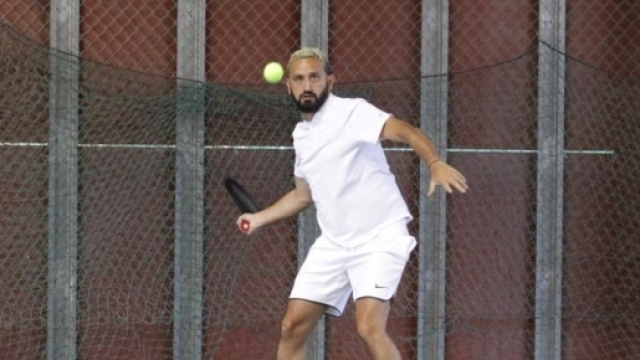 PHOTOS. Quand Cyril Hanouna relâche la pression lors d'un tournoi ... - nicematin.com