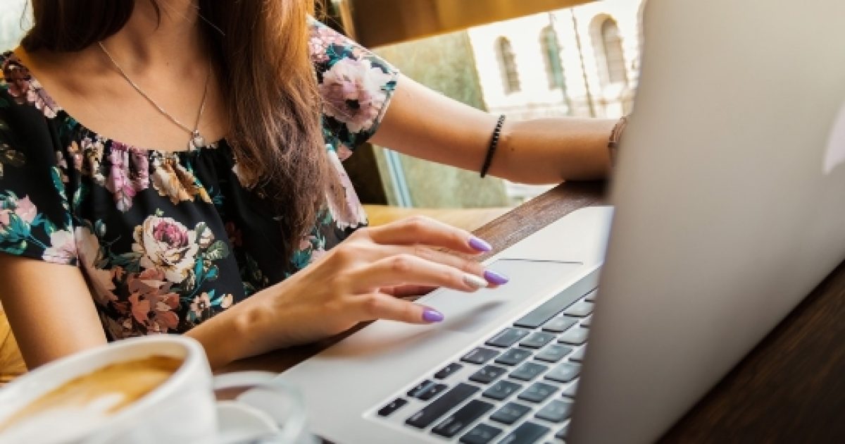 YouTube star The Anna Edit shares how she combats loneliness and isolation