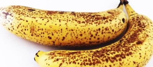 Vediamo come rallentare il processo di maturazione delle banane