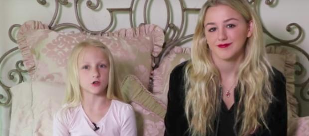 Clara Lukasiak and her sister, Chloe--Image by YouTube/Clara's World Clara Lukasiak and her sister, Chloe--Image by YouTube/Clara's World