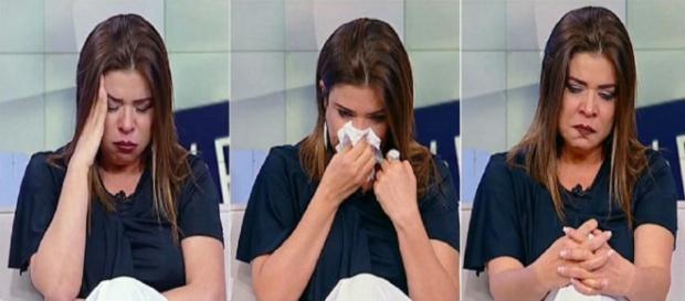 Mara Maravilha chorou no programa ao vivo. Mara Maravilha chorou no programa ao vivo.