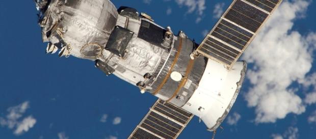 Space Travel | Colds7ream | Wikimedia Space Travel | Colds7ream | Wikimedia