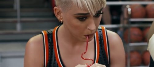 Katy Perry has dropped basketball-themed music video for her popular single "Swisgh Swish." Image via YouTube/KatyPerryVevo