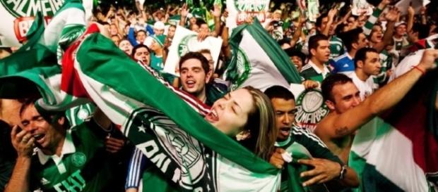 A torcida alviverde da capital A torcida alviverde da capital
