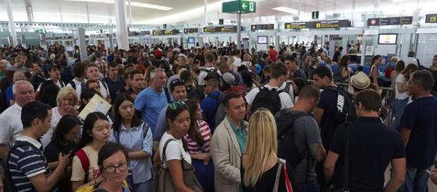 Huelga de controladores de seguridad en el Prat Huelga de controladores de seguridad en el Prat