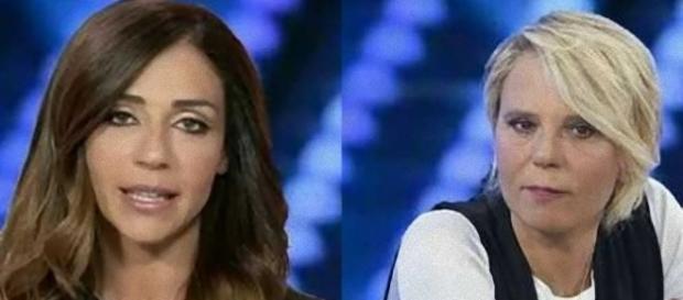 Raffaella Mennoia inferocita sbotta sui social. Raffaella Mennoia inferocita sbotta sui social.