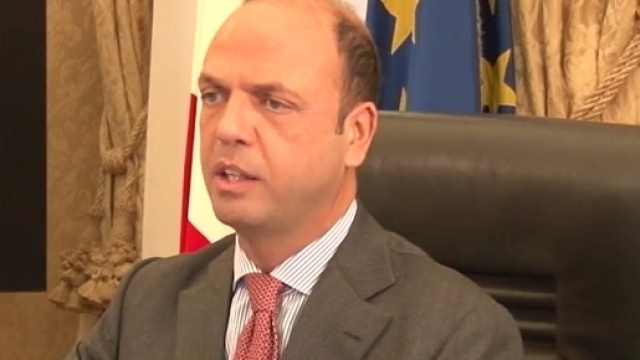 Il ministro degli Affari esteri, Angeino Alfano