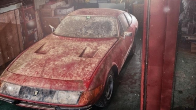 La Ferrari Daytona ritrovata in un fienile in Giappone
