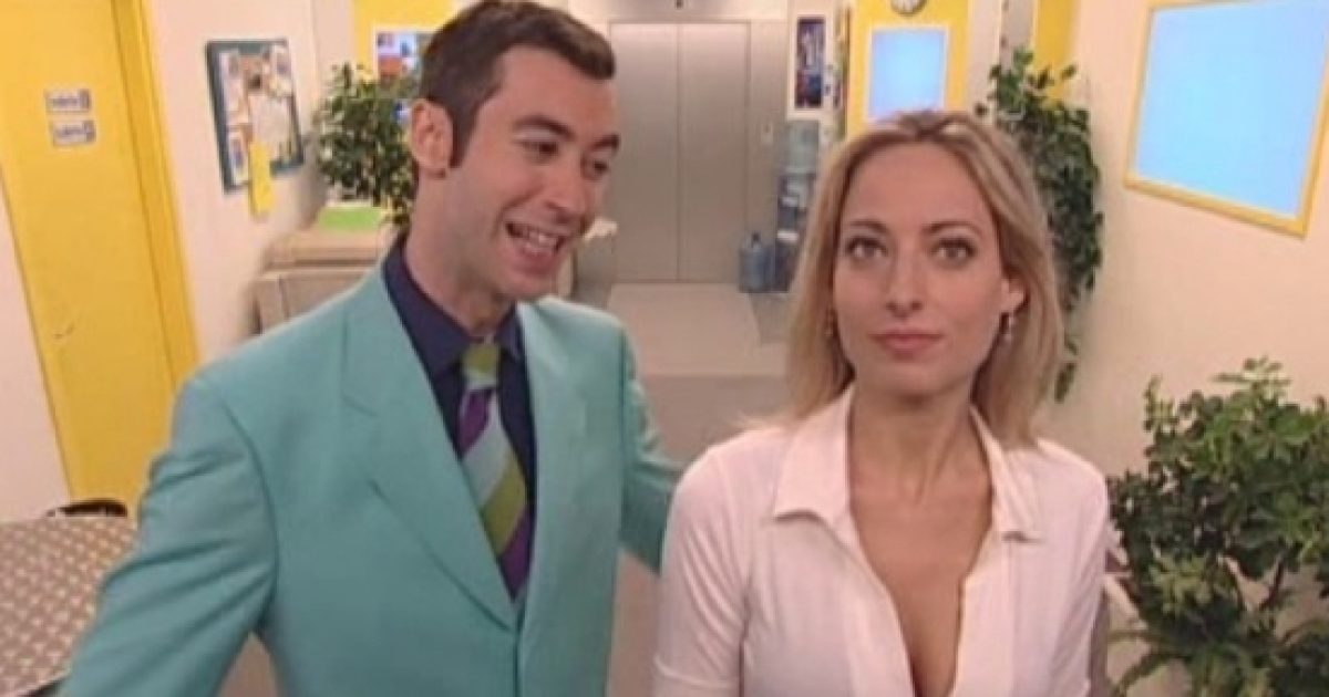 Camera Cafè torna su Rai 2 con nuovi attori e personaggi Camera Cafè torna su Rai 2 con nuovi attori e personaggi