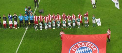 Bayern Munich line up ahead of a game