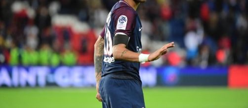 Foot PSG - PSG : Cavani, un doublé et un hommage à Neymar - Ligue ... - foot01.com