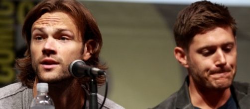 Jared Padalecki & Jensen Ackles tweet out for disaster relief donations - Gage Skidmore/Wikimedia Commons