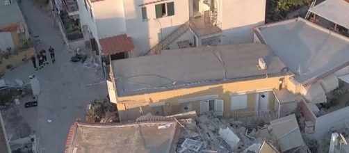 Momenti difficili per gli ischitani dopo il terremoto del 21 agosto (Vigili del fuoco)